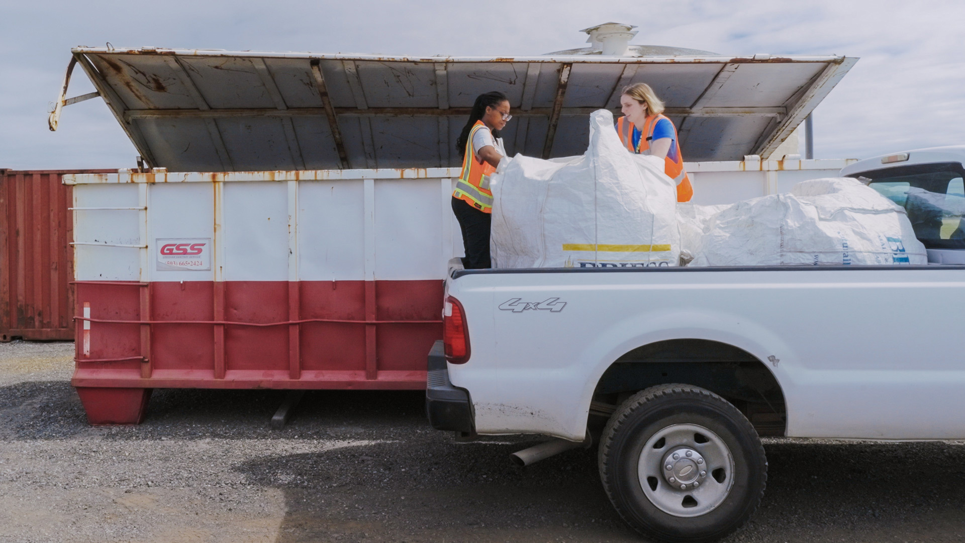 PSU interns assist with waste prevention project