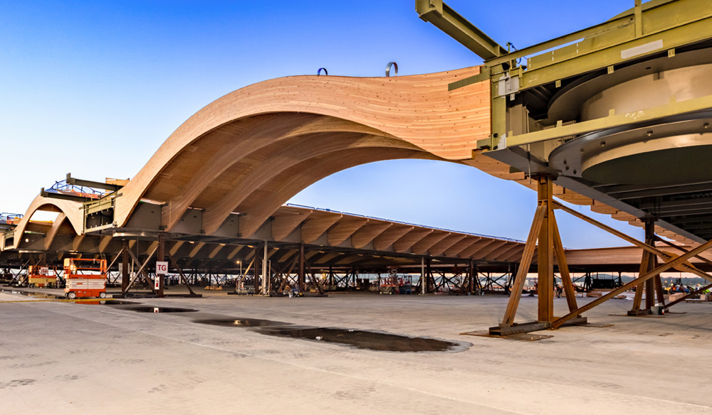 Even Engineers Marvel Over the Curves of PDX’s New Roof