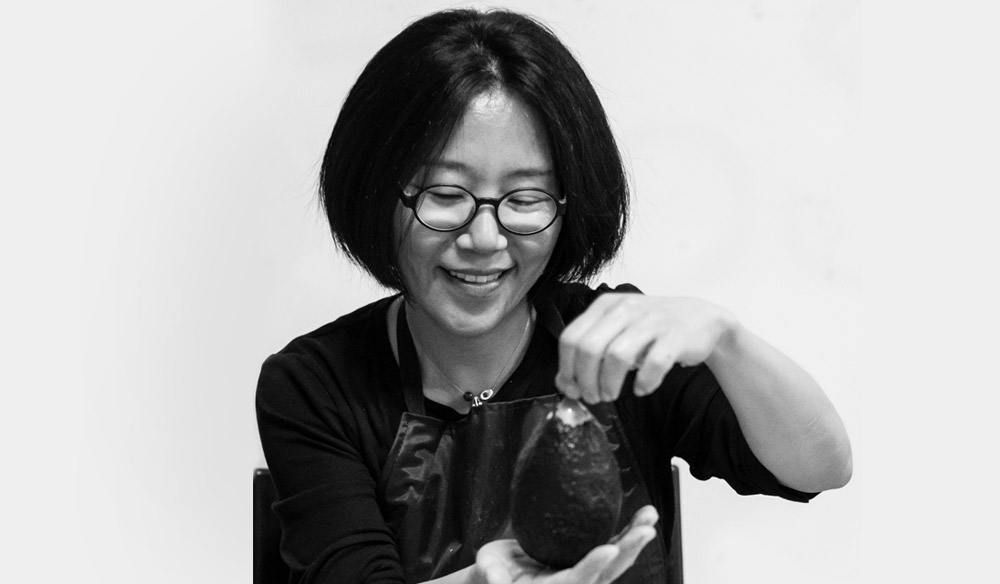 Meet the Artist: Yoonhee Choi